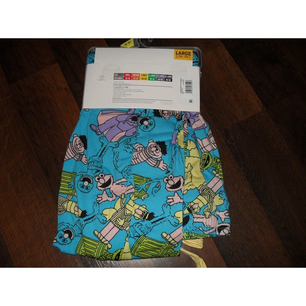 Sesame Street‎ Boxer Briefs All Over Print Pastel Cartoon Underwear Large